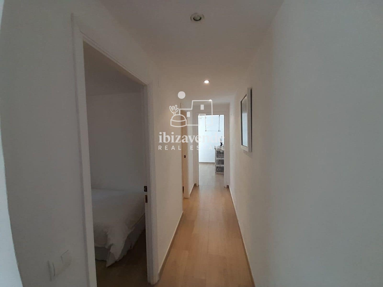 5 quarto Moradia para venda em Santa Eulalia / Santa Eularia com piscina garagem - 1 525 000 € (Ref: 9769936)