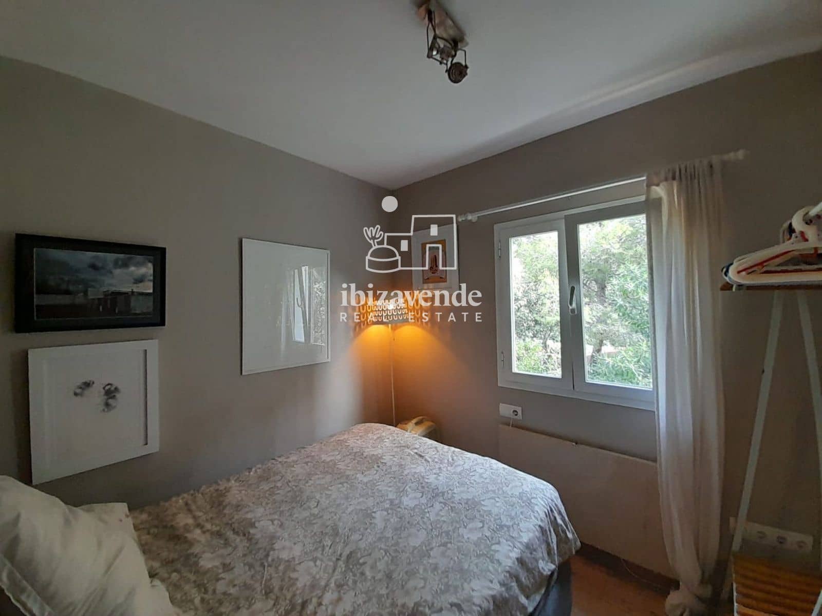 5 quarto Moradia para venda em Santa Eulalia / Santa Eularia com piscina garagem - 1 525 000 € (Ref: 9769936)