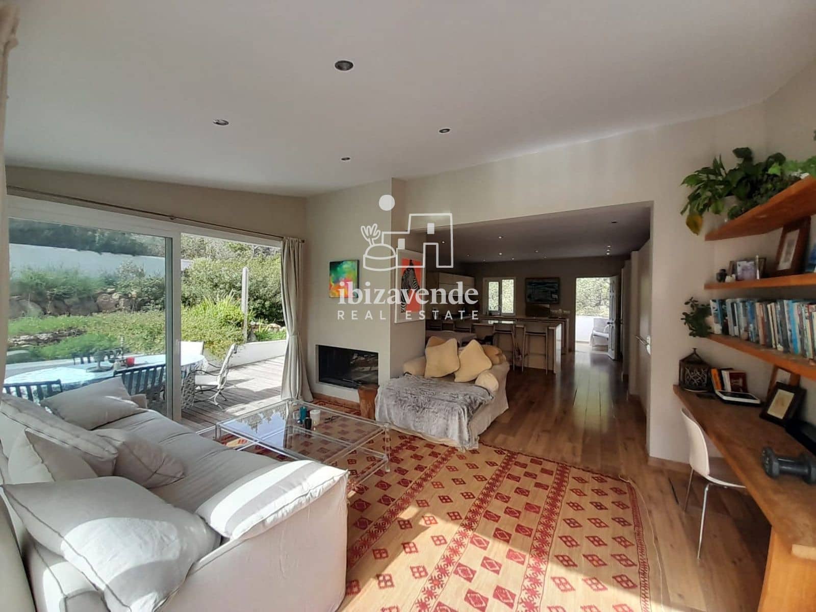 5 quarto Moradia para venda em Santa Eulalia / Santa Eularia com piscina garagem - 1 525 000 € (Ref: 9769936)