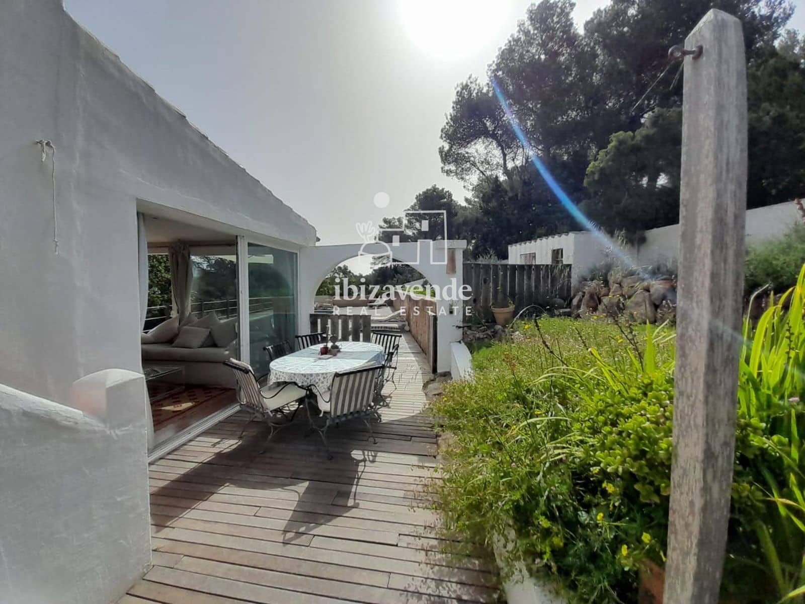 5 quarto Moradia para venda em Santa Eulalia / Santa Eularia com piscina garagem - 1 525 000 € (Ref: 9769936)