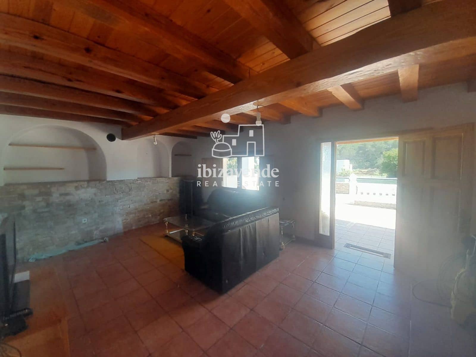 6 quarto Moradia para arrendar em Sant Llorenc de Balafia com piscina garagem - 4 000 € (Ref: 9783262)