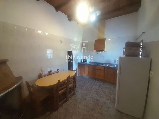 6 bedroom Villa for rent in Sant Llorenç de Balafia, Sant Joan de Labritja with pool garage - € 6,000 (Ref: 9783262)