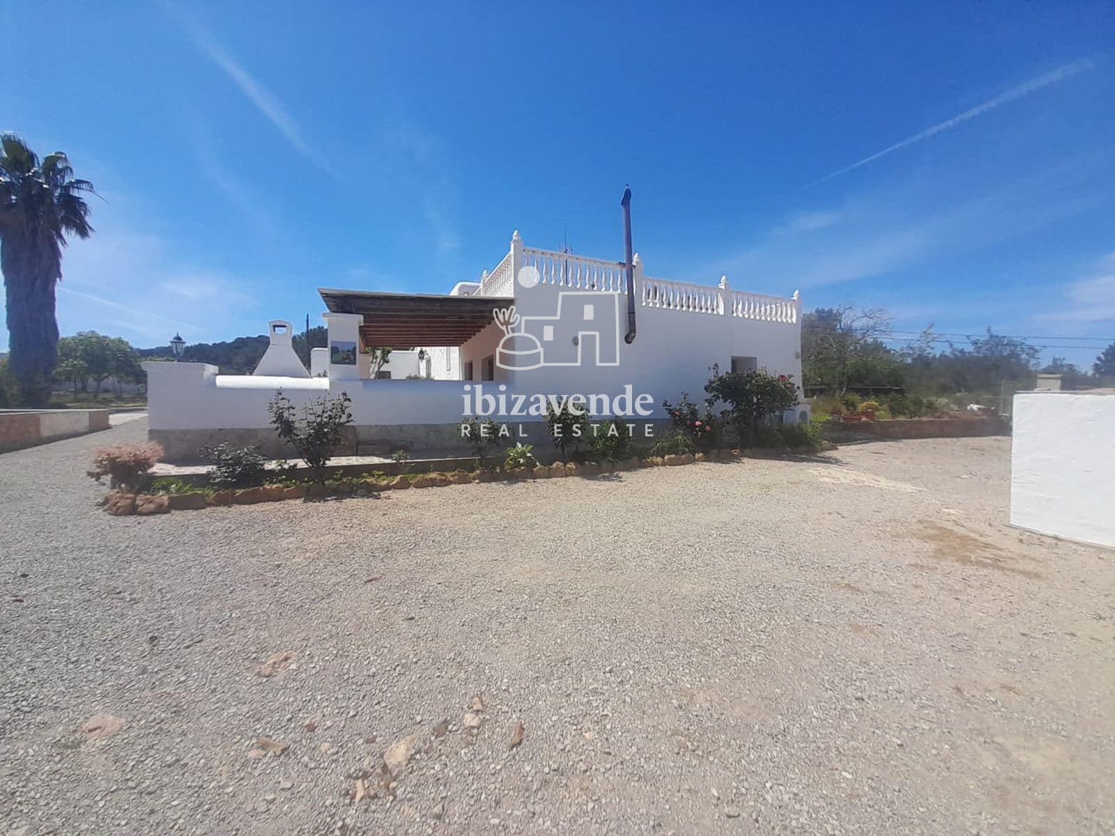 6 quarto Moradia para arrendar em Sant Llorenc de Balafia com piscina garagem - 4 000 € (Ref: 9783262)
