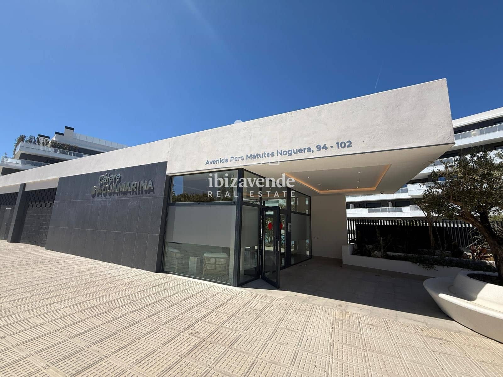 2 bedroom Flat for rent in Ibiza / Eivissa town - € 5,000 (Ref: 9788758)