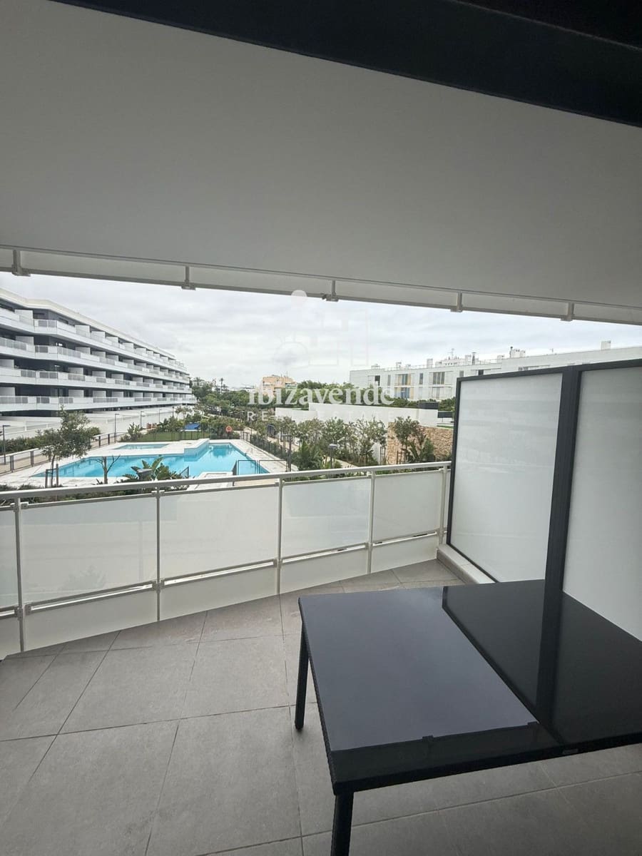 2 bedroom Flat for rent in Ibiza / Eivissa town with pool - € 5,000 (Ref: 9788758)