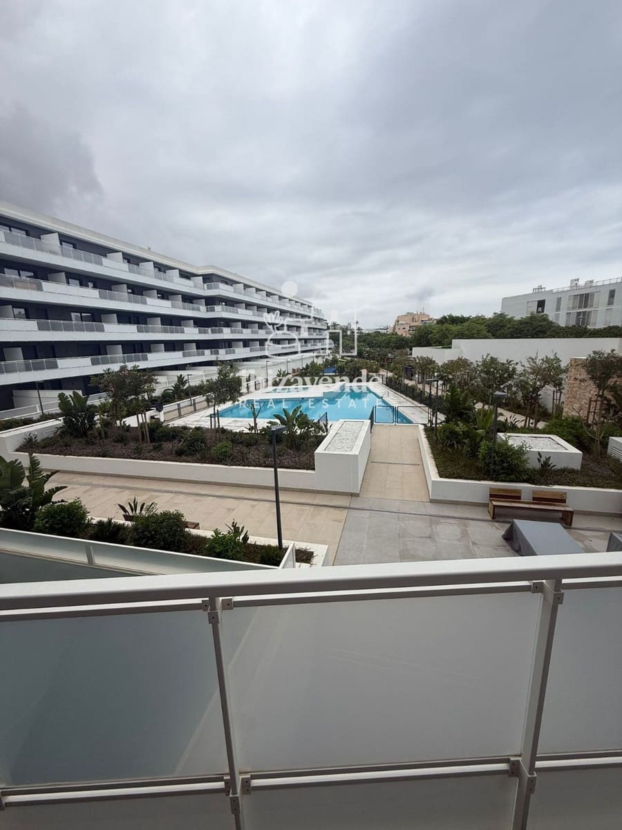 2 bedroom Flat for rent in Ibiza / Eivissa town with pool - € 5,000 (Ref: 9788758)