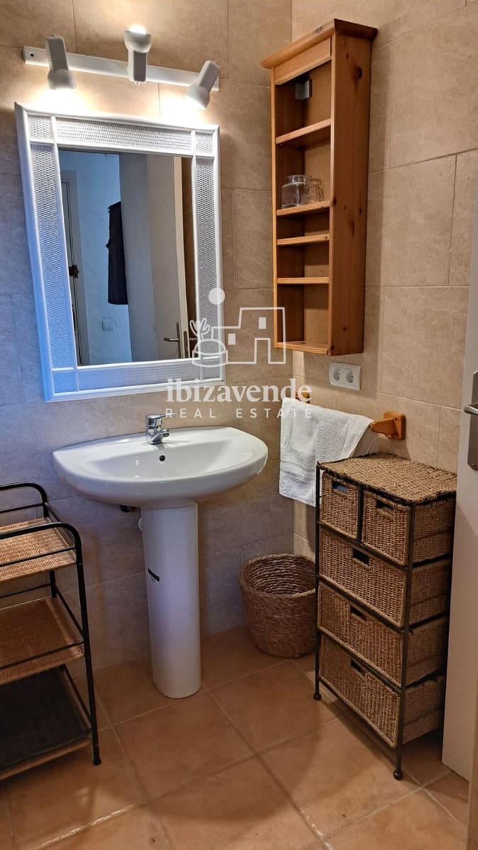 1 bedroom Flat for rent in Cala Vadella - € 3,000 (Ref: 9788761)