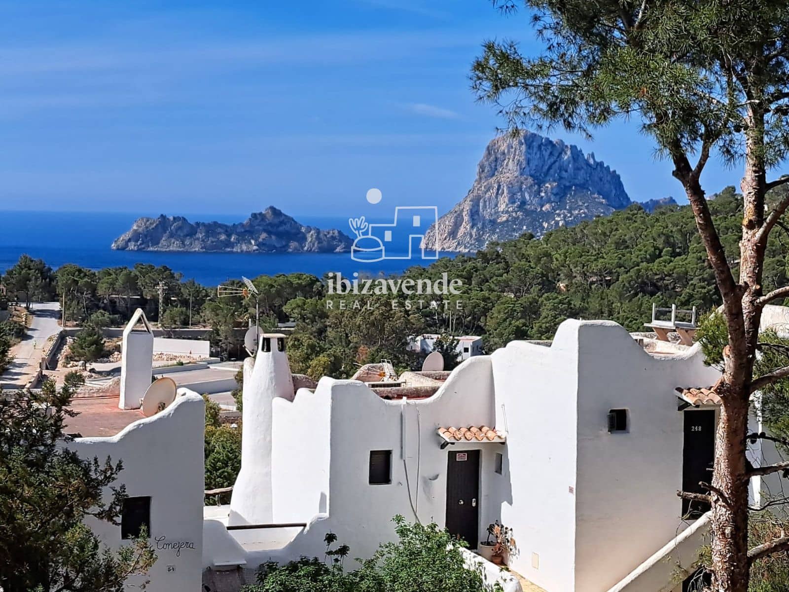 1 bedroom Flat for rent in Cala Vadella - € 3,000 (Ref: 9788761)