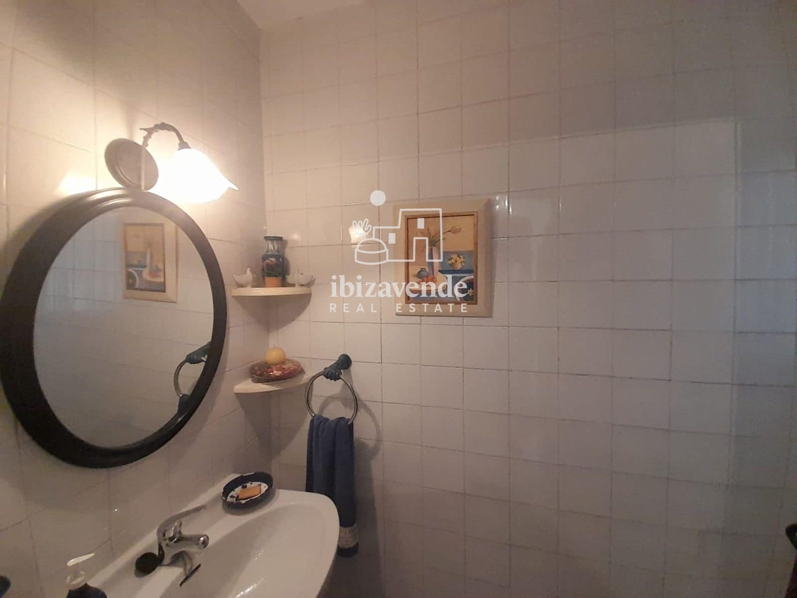 4 soverom Villa til leie i Cala Tarida med svømmebasseng garasje - € 5 000 (Ref: 9793758)