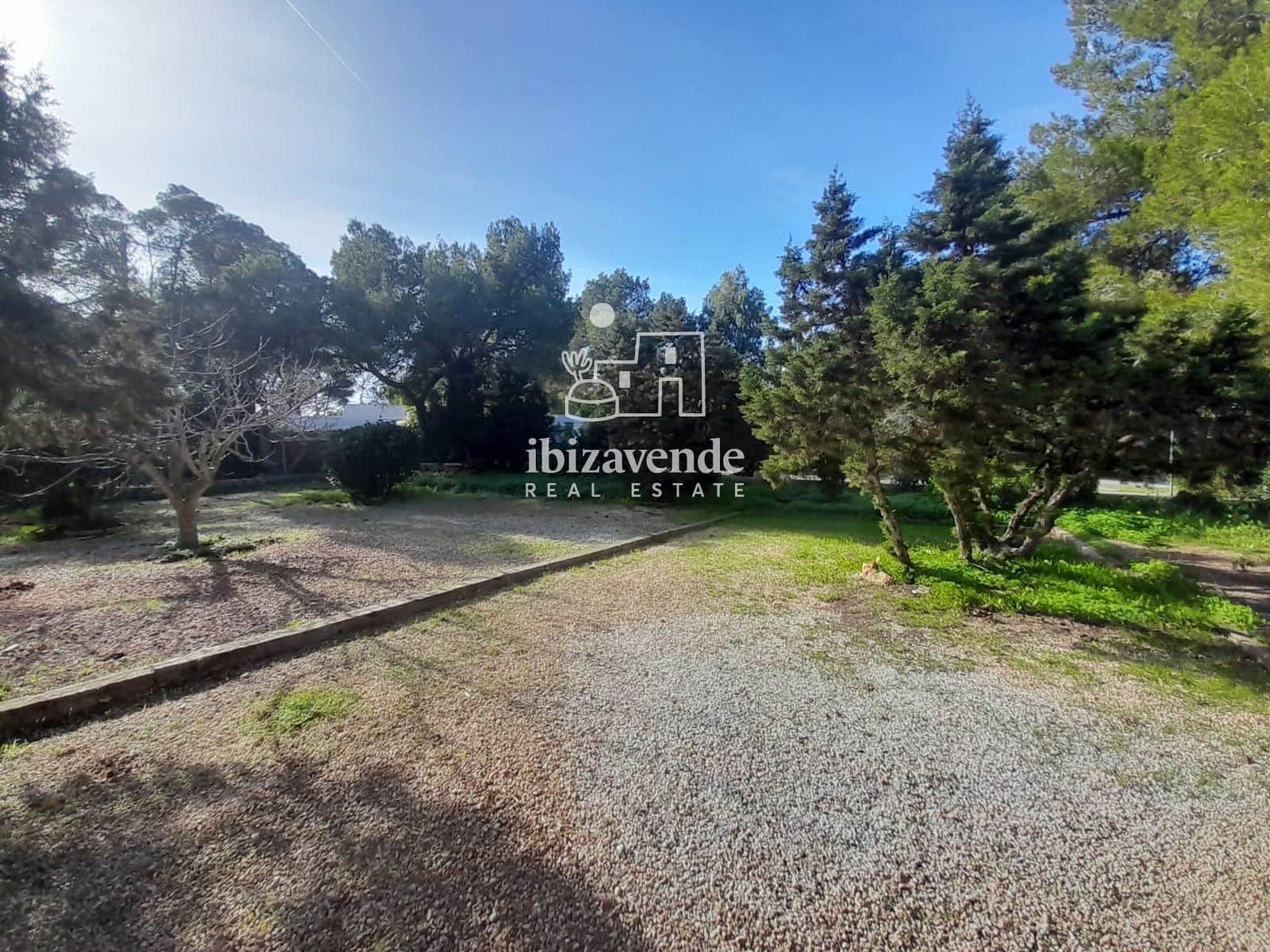 4 soverom Villa til leie i Cala Tarida med svømmebasseng garasje - € 5 000 (Ref: 9793758)
