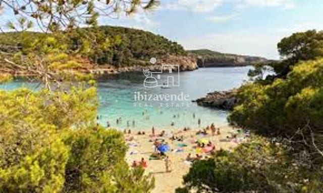 2 soveværelse Penthouse til leje i Sant Antoni de Portmany med swimmingpool - € 4.000 (Ref: 9797704)