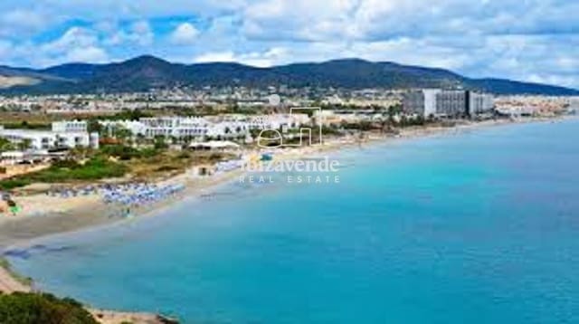 Appartement de 3 chambres à louer à Ibiza ville avec piscine garage - 4 500 € (Ref: 9798289)