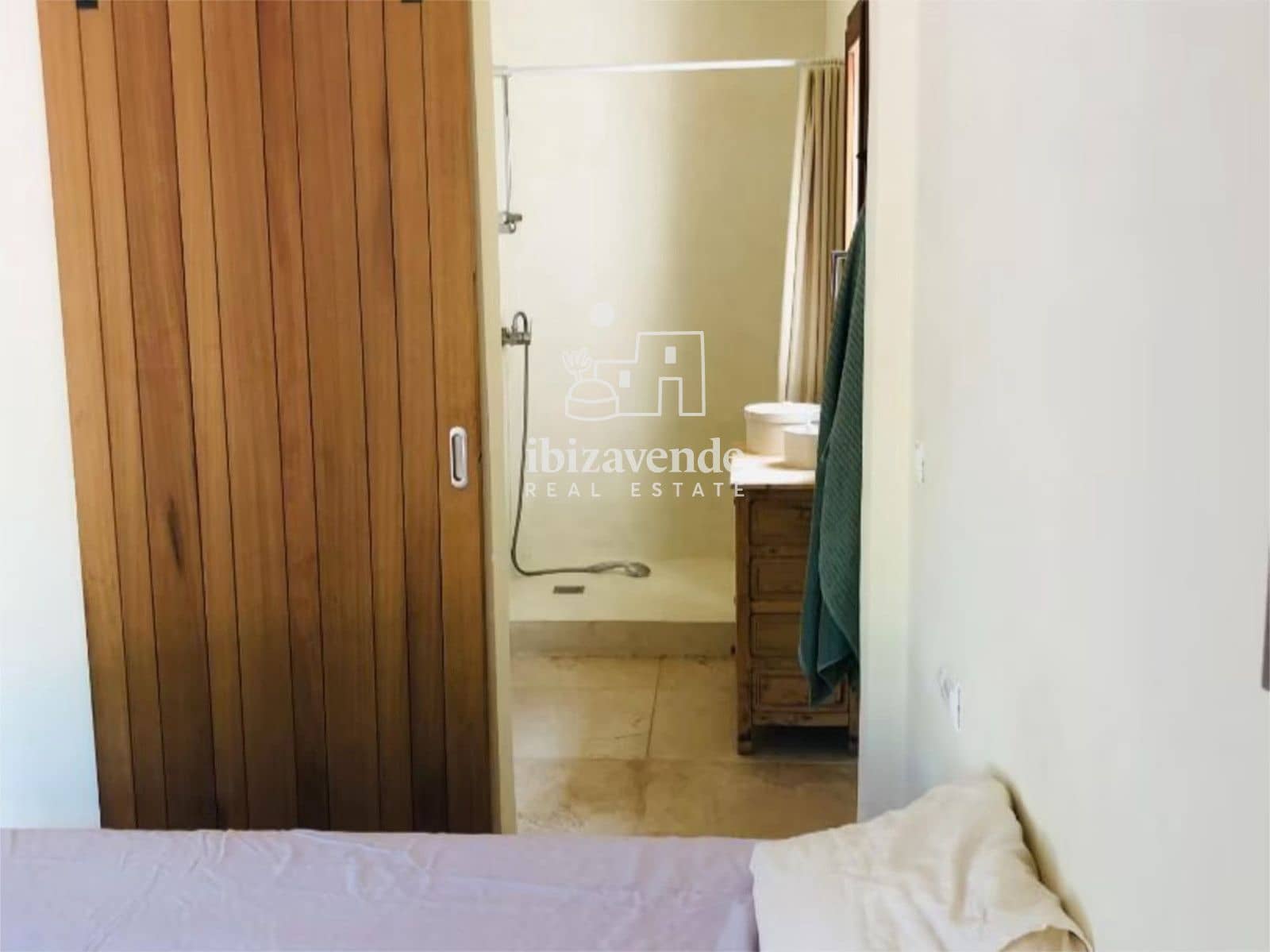 6 bedroom Villa for sale in Santa Eulalia / Santa Eularia with pool garage - € 5,850,000 (Ref: 9800692)