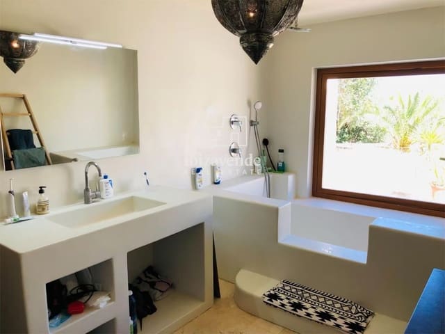 6 bedroom Villa for sale in Sant Carles de Peralta, Santa Eulalia / Santa Eularia with pool garage - € 5,850,000 (Ref: 9800692)