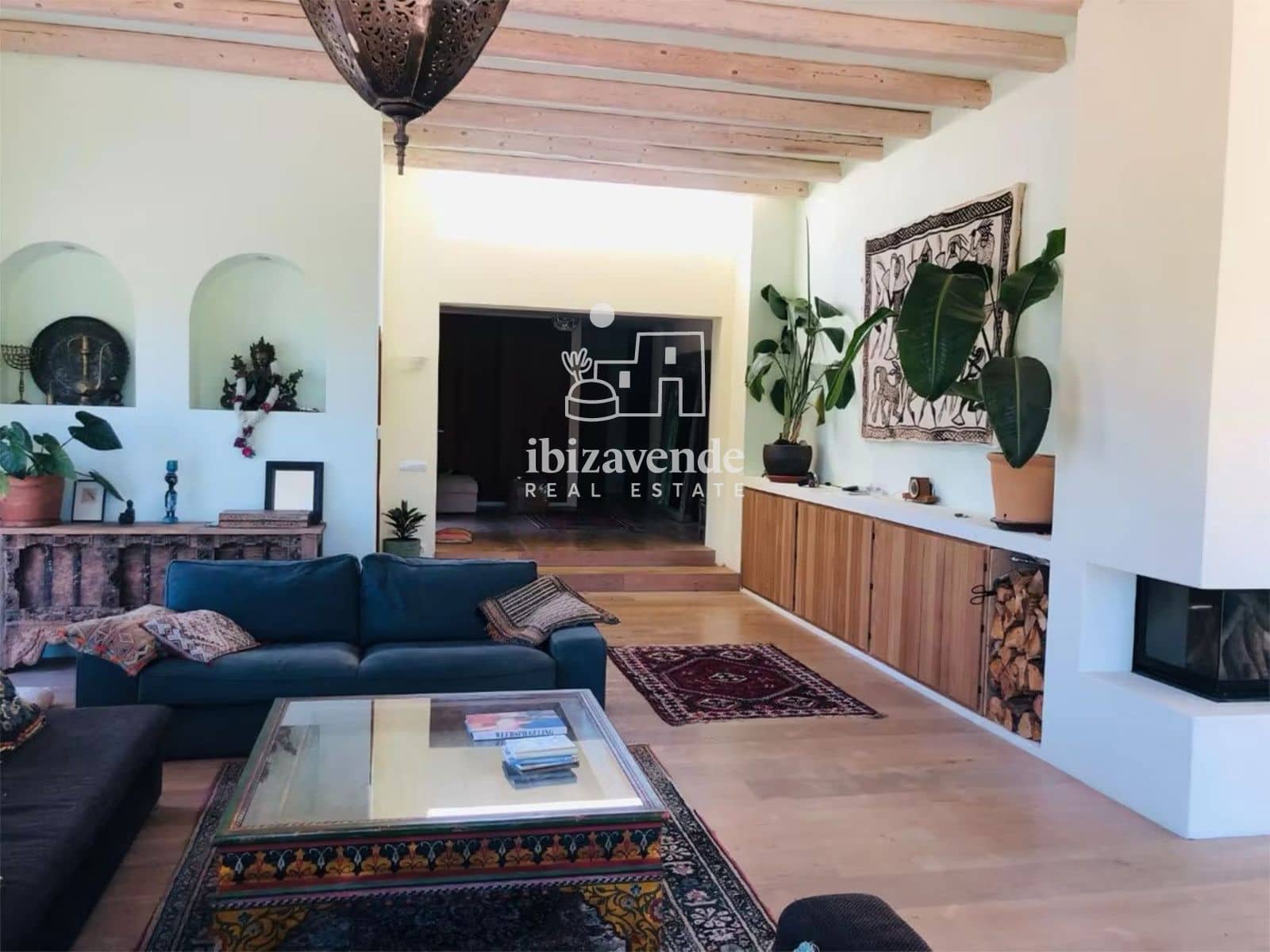 6 bedroom Villa for sale in Santa Eulalia / Santa Eularia with pool garage - € 5,850,000 (Ref: 9800692)