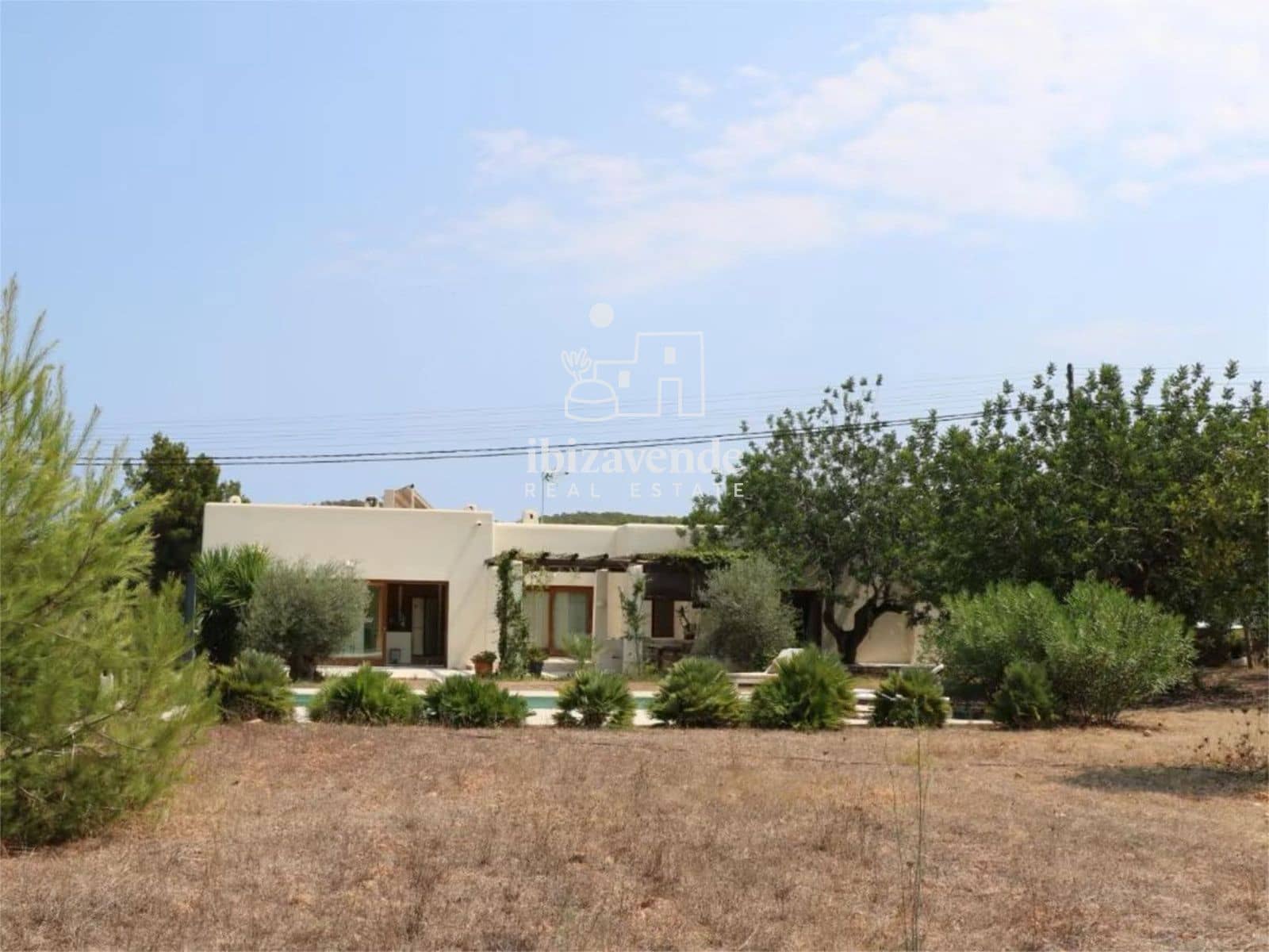 6 bedroom Villa for sale in Santa Eulalia / Santa Eularia with pool garage - € 5,850,000 (Ref: 9800692)