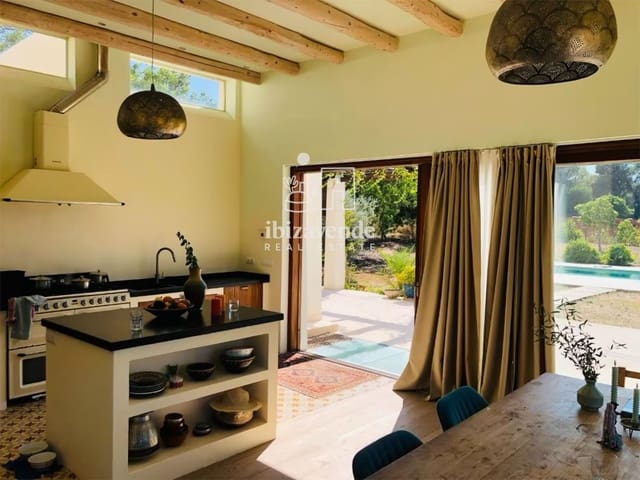 6 bedroom Villa for sale in Sant Carles de Peralta, Santa Eulalia / Santa Eularia with pool garage - € 5,850,000 (Ref: 9800692)