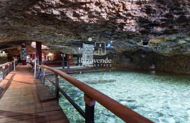 Solar/Parcela en Cala d'en Bou, San Jose / Sant Josep de Sa Talaia en venta - 550.000 € (Ref: 9800694)