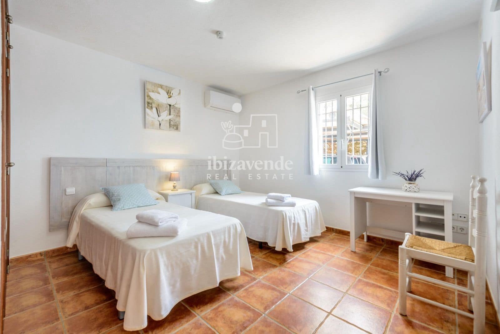 Chalet de 7 habitaciones en San Jose / Sant Josep de Sa Talaia en venta con piscina - 3.500.000 € (Ref: 9804977)