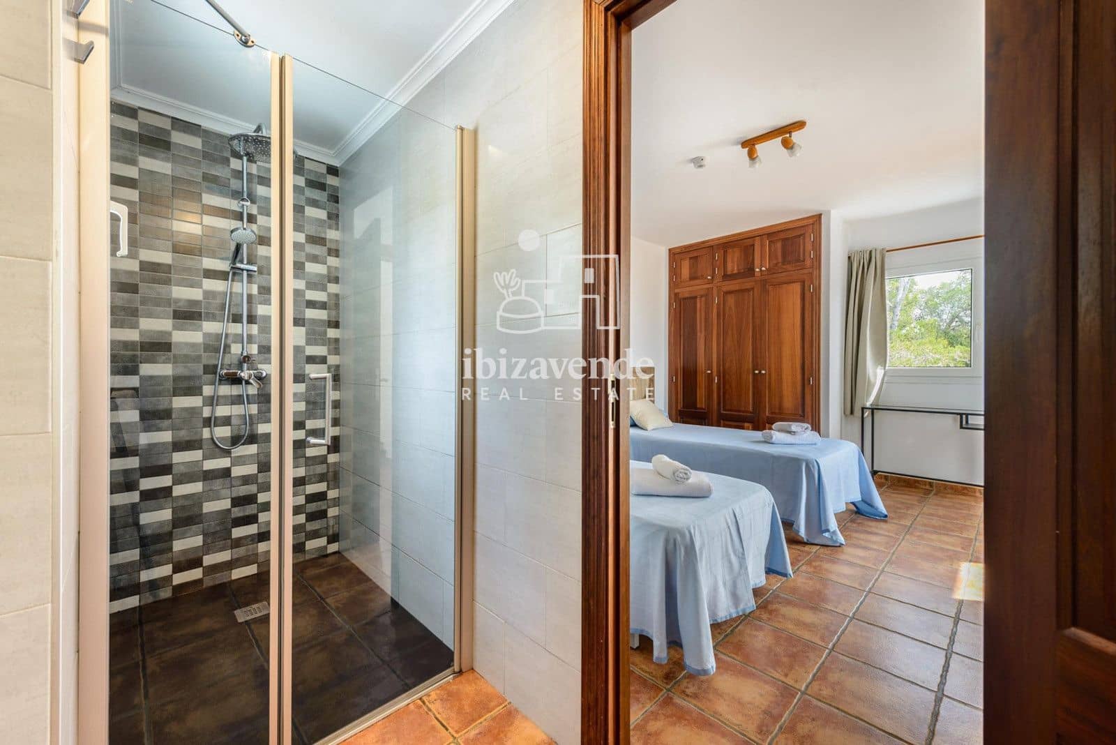 Chalet de 7 habitaciones en San Jose / Sant Josep de Sa Talaia en venta con piscina - 3.500.000 € (Ref: 9804977)