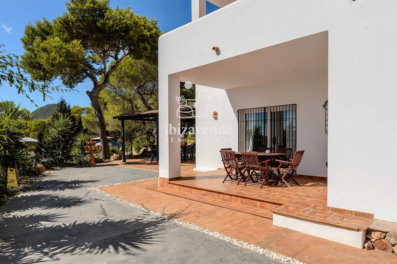 Chalet de 7 habitaciones en San Jose / Sant Josep de Sa Talaia en venta con piscina - 3.500.000 € (Ref: 9804977)