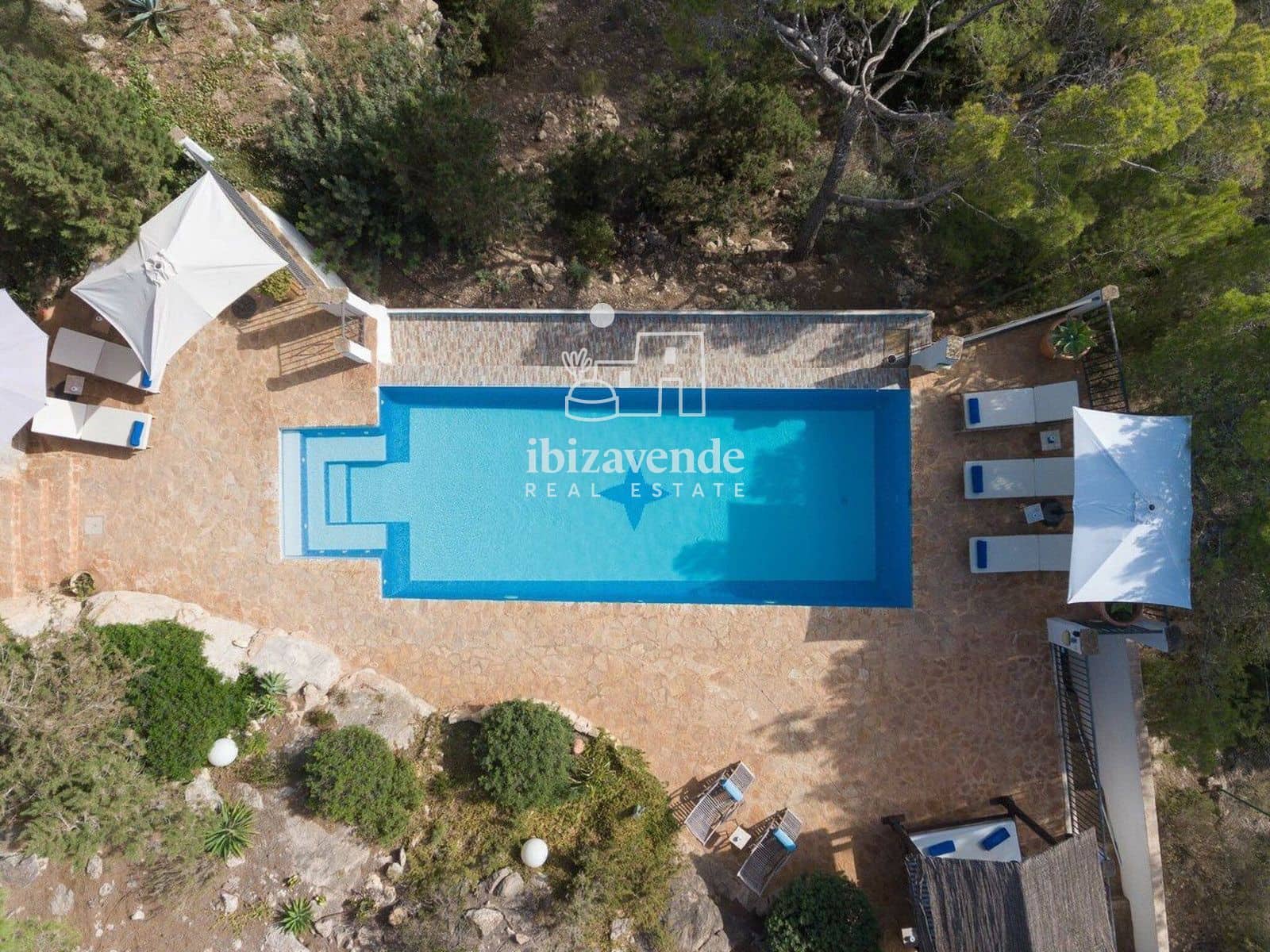 Chalet de 7 habitaciones en San Jose / Sant Josep de Sa Talaia en venta con piscina - 3.500.000 € (Ref: 9804977)