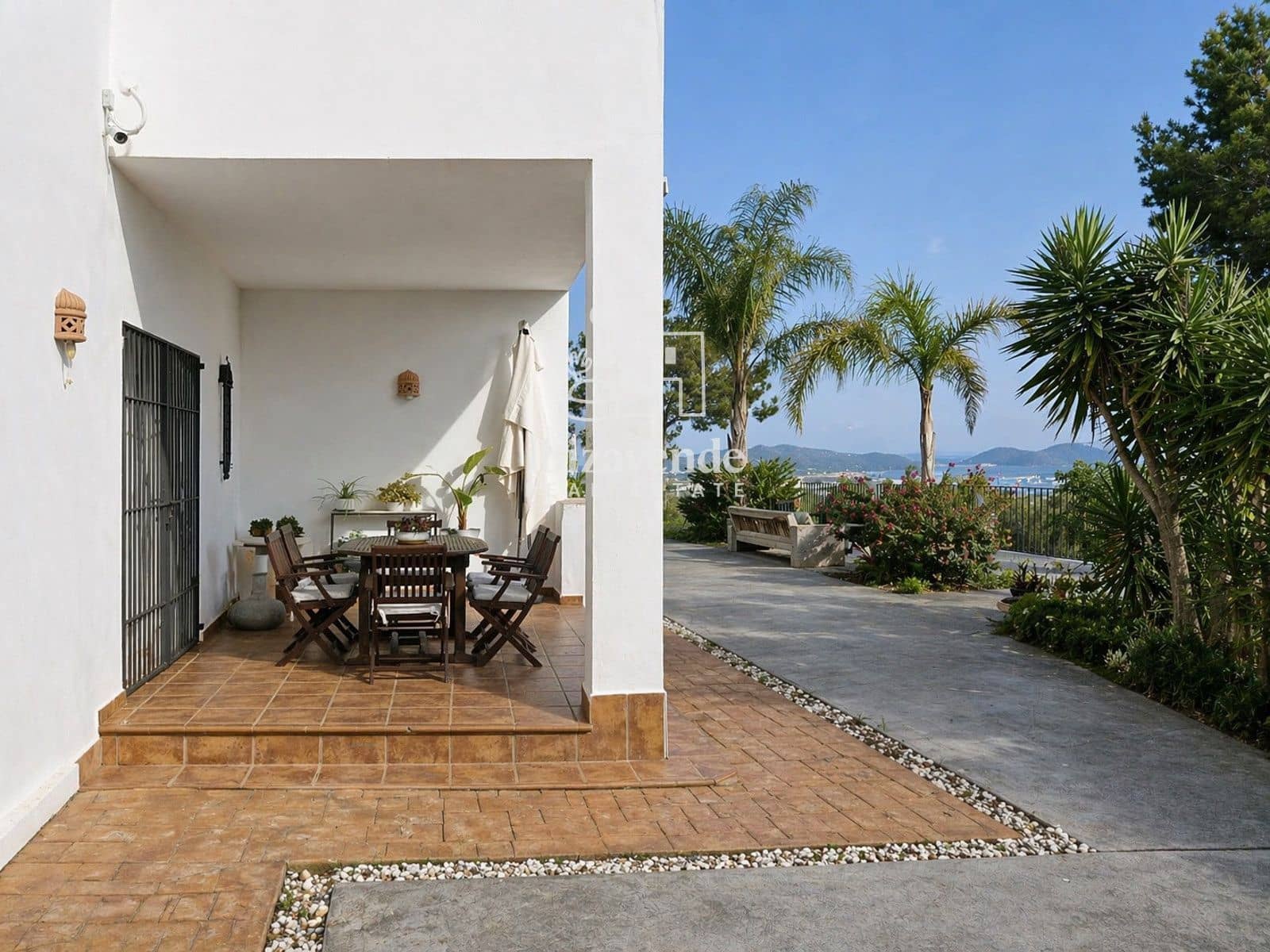 Chalet de 7 habitaciones en San Jose / Sant Josep de Sa Talaia en venta con piscina - 3.500.000 € (Ref: 9804977)