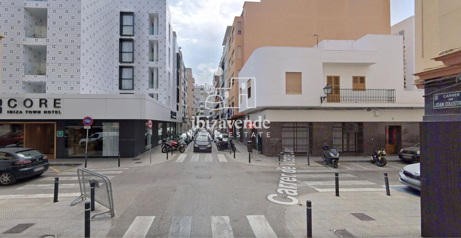 2 bedroom Flat for rent in Ibiza / Eivissa town - € 1,600 (Ref: 9805831)