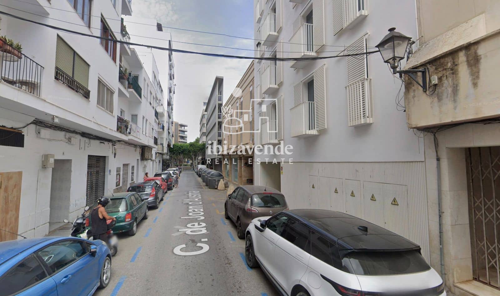 2 bedroom Flat for rent in Ibiza / Eivissa town - € 1,600 (Ref: 9805831)