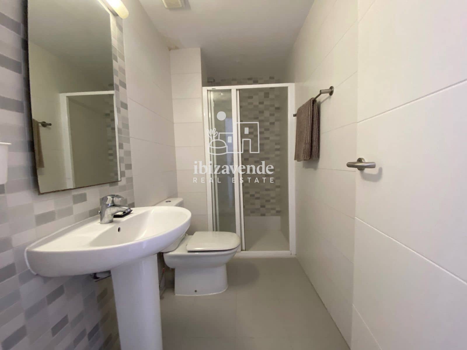 Piso de 3 habitaciones en Sant Antoni de Portmany en venta - 599.000 € (Ref: 9815102)