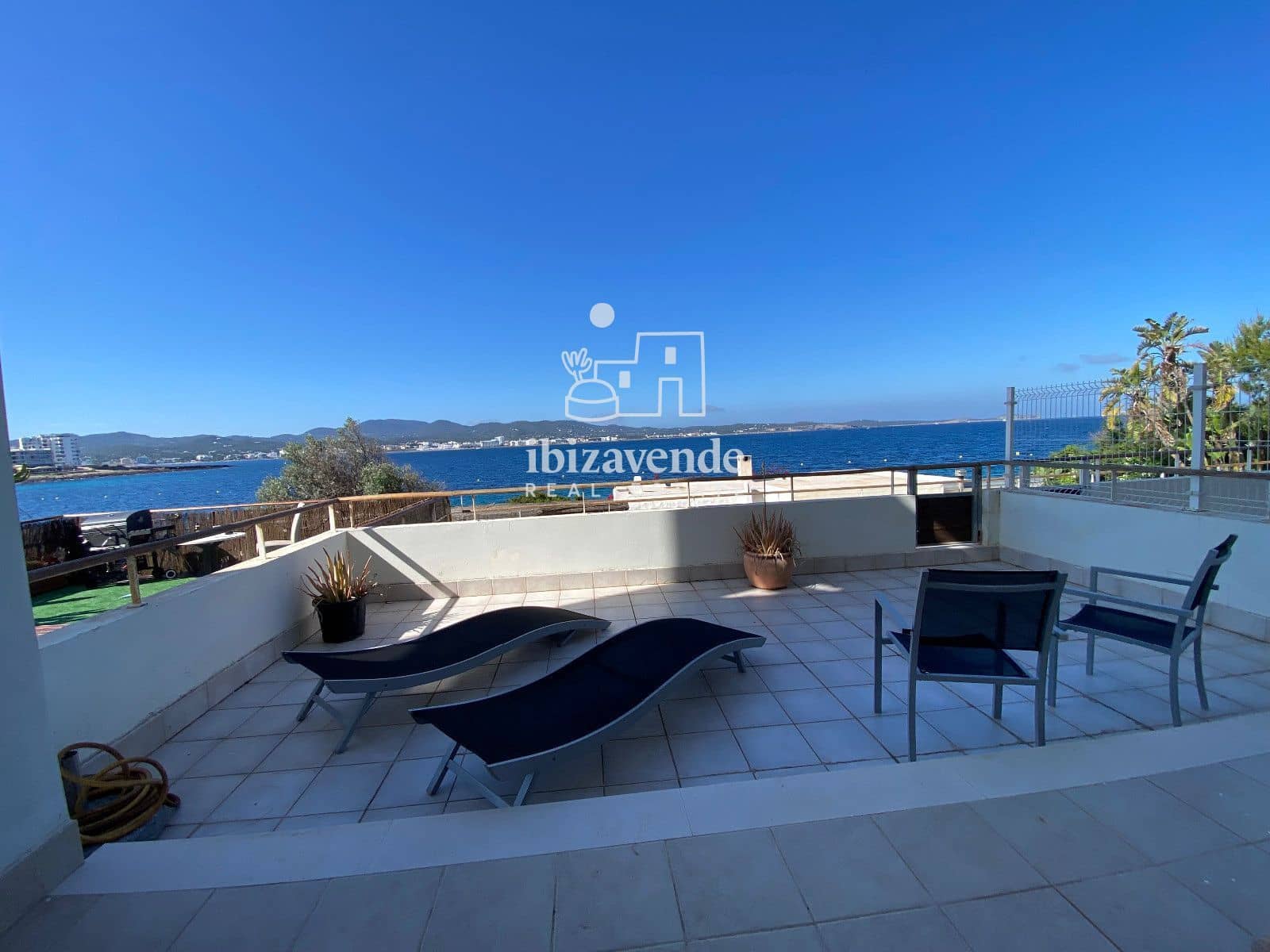 Piso de 3 habitaciones en Sant Antoni de Portmany en venta - 599.000 € (Ref: 9815102)