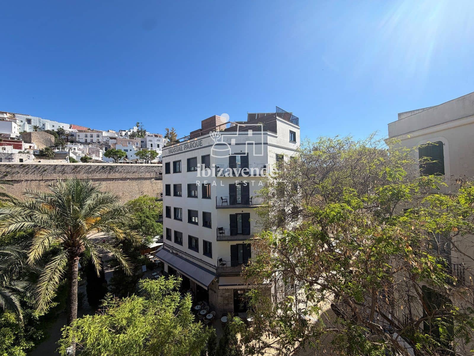 2 makuuhuone Asunto vuokrattavana paikassa Ibiza kaupunki - 3 400 € (Ref: 9819161)
