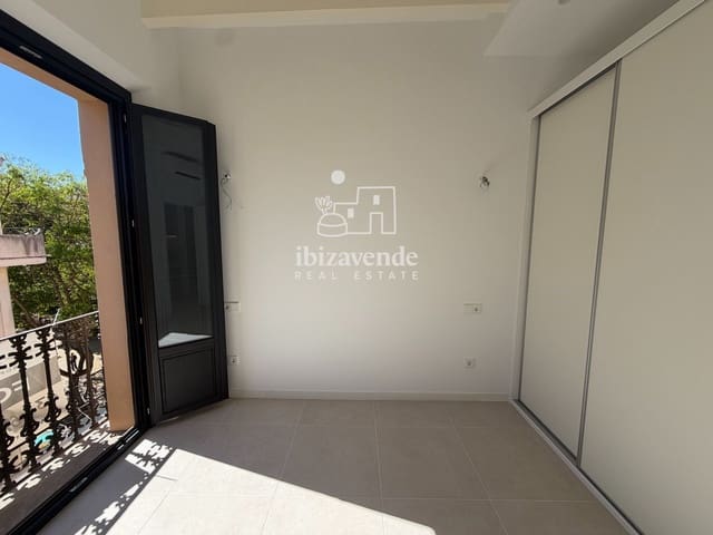 2 Zimmer Penthouse zu vermieten in Ibiza / Eivissa Stadt - 3.800 € (Ref: 9832733)
