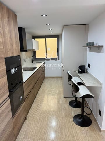 3 camera da letto Appartamento da affittare in Ibiza-Eivissa città con piscina garage - 8.000 € (Rif: 9834021)
