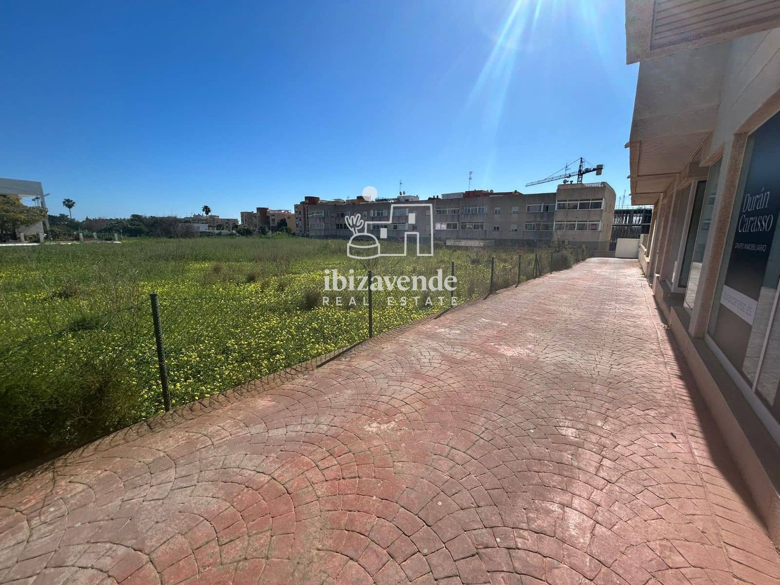 Commercial for sale in Santa Eulalia / Santa Eularia with garage - € 1,200,000 (Ref: 9836706)