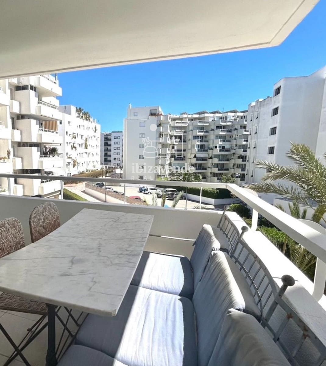 3 bedroom Flat for sale in Ibiza / Eivissa town with pool - € 790,000 (Ref: 9840671)