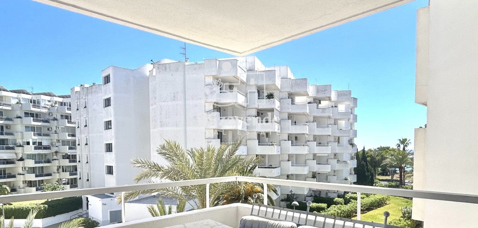 3 bedroom Flat for sale in Ibiza / Eivissa town with pool - € 790,000 (Ref: 9840671)