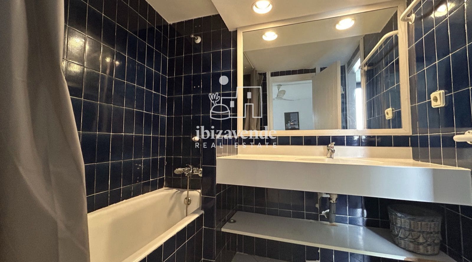 3 bedroom Flat for sale in Ibiza / Eivissa town with pool - € 790,000 (Ref: 9840671)