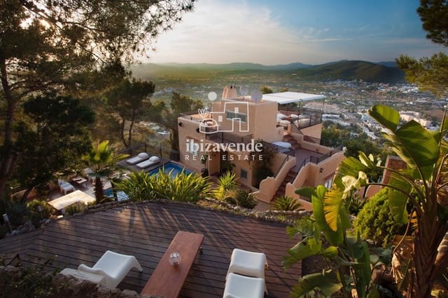 5 Zimmer Villa zu vermieten in La Siesta, Santa Eulalia / Santa Eularia mit Pool - 15.000 € (Ref: 9841806)