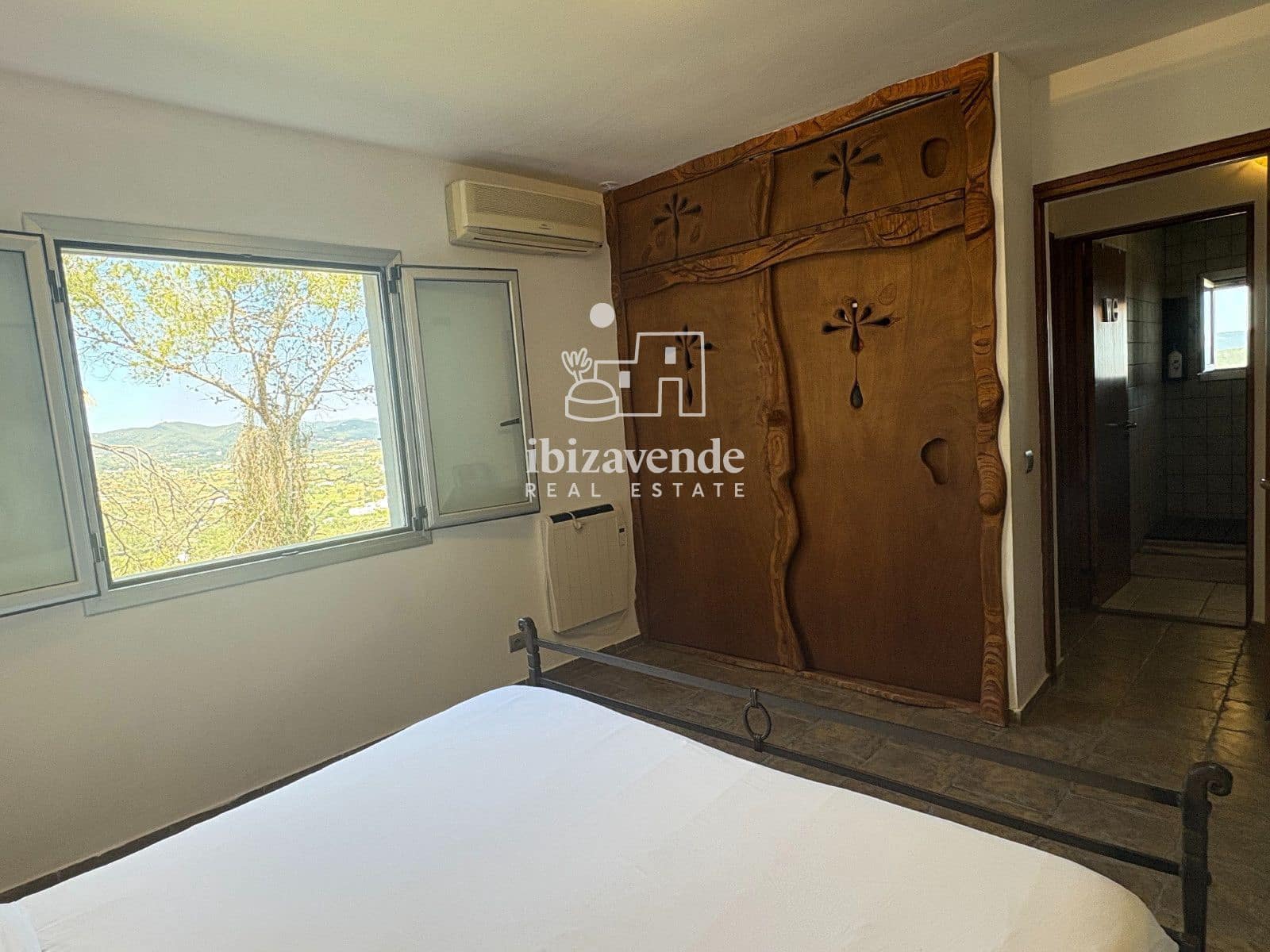 5 Zimmer Villa zu vermieten in La Siesta mit Pool - 15.000 € (Ref: 9841806)