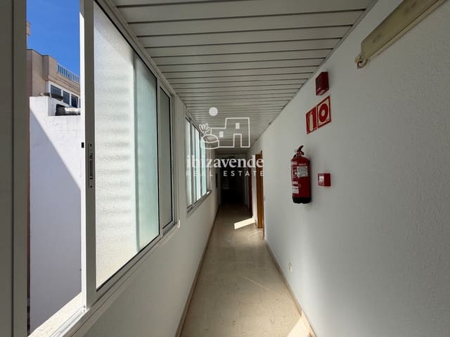 Kontor til leje i Ibiza by - € 950 (Ref: 9844376)