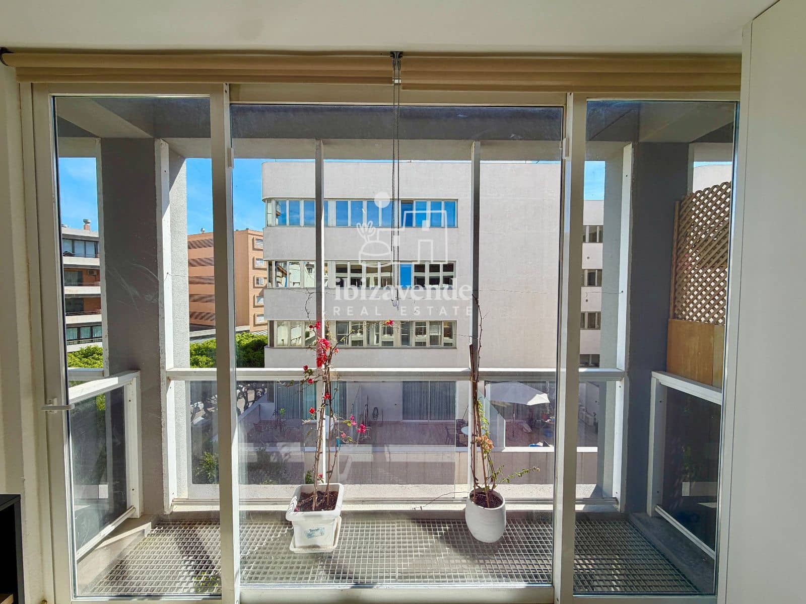 Kontor til leje i Ibiza by - € 950 (Ref: 9844376)