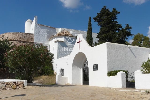 2 makuuhuone Asunto vuokrattavana paikassa Santa Eulalia / Santa Eularia - 2 700 € (Ref: 9847561)