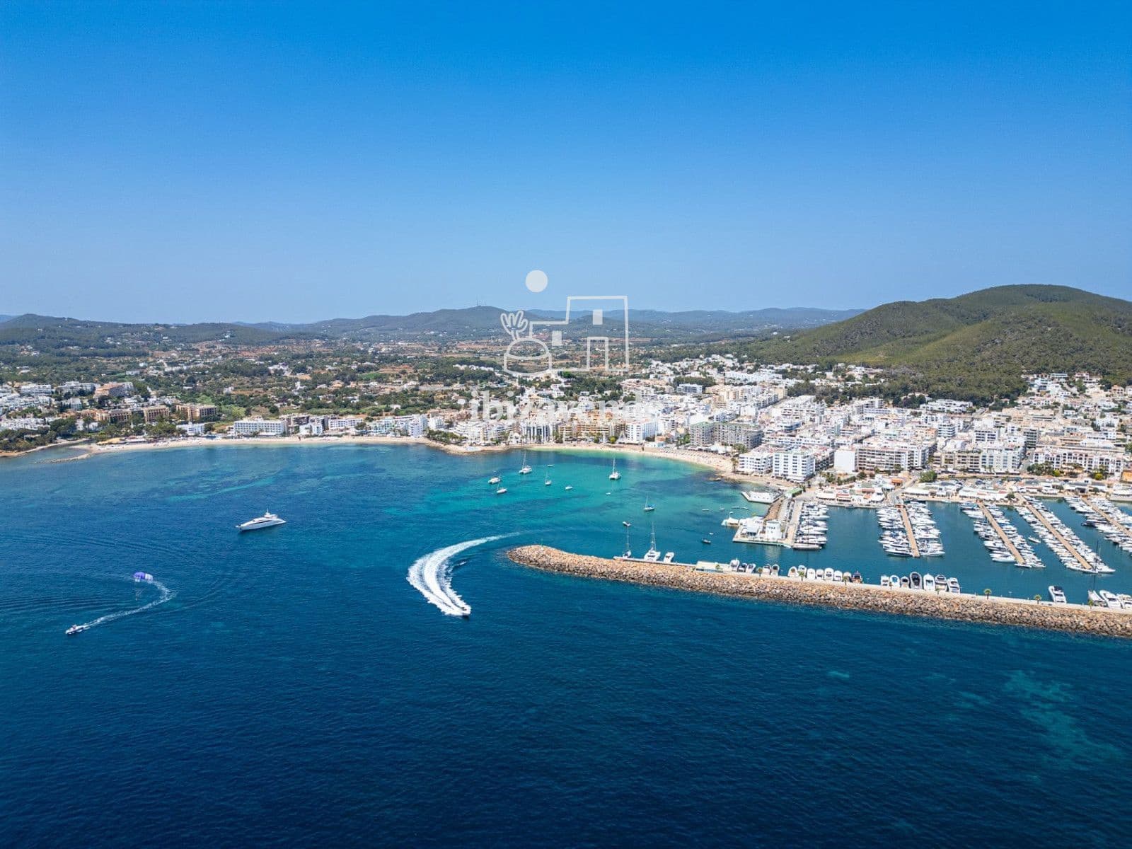 2 bedroom Flat for rent in Santa Eulalia / Santa Eularia - € 2,700 (Ref: 9847561)