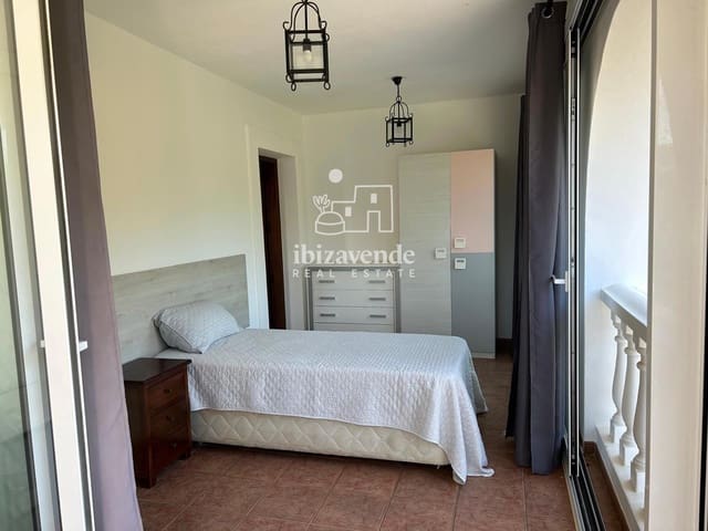 4 Zimmer Villa zu vermieten in Cala Llonga, Santa Eulalia / Santa Eularia mit Pool Garage - 5.500 € (Ref: 9848074)