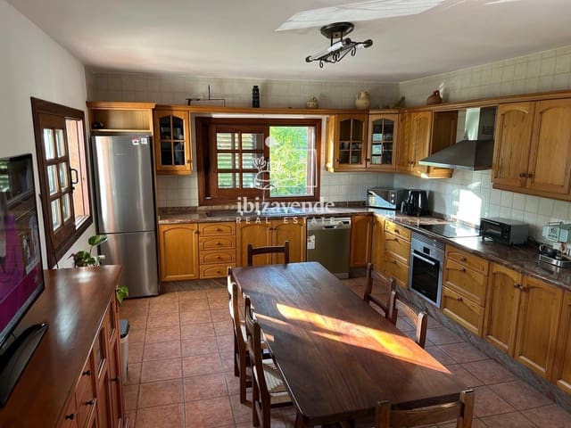 4 Zimmer Villa zu vermieten in Cala Llonga, Santa Eulalia / Santa Eularia mit Pool Garage - 5.500 € (Ref: 9848074)