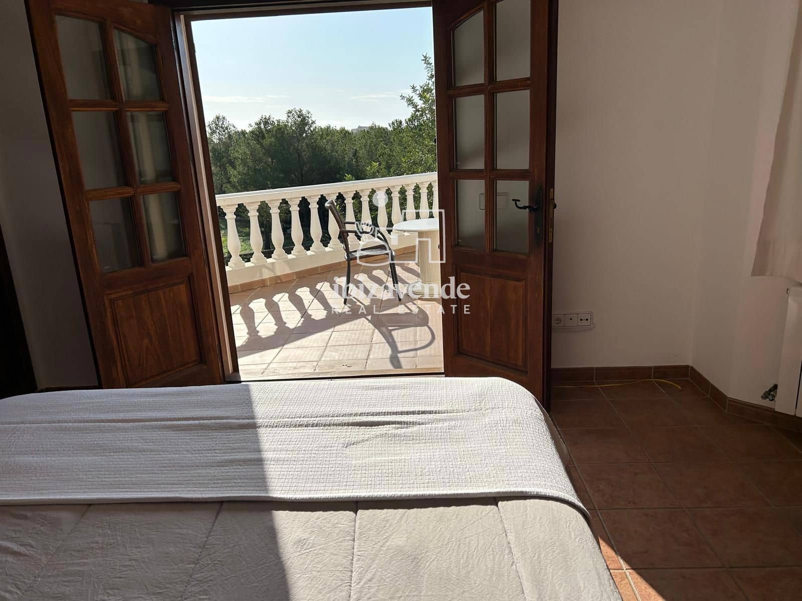 4 Zimmer Villa zu vermieten in Cala Llonga mit Pool Garage - 5.500 € (Ref: 9848074)