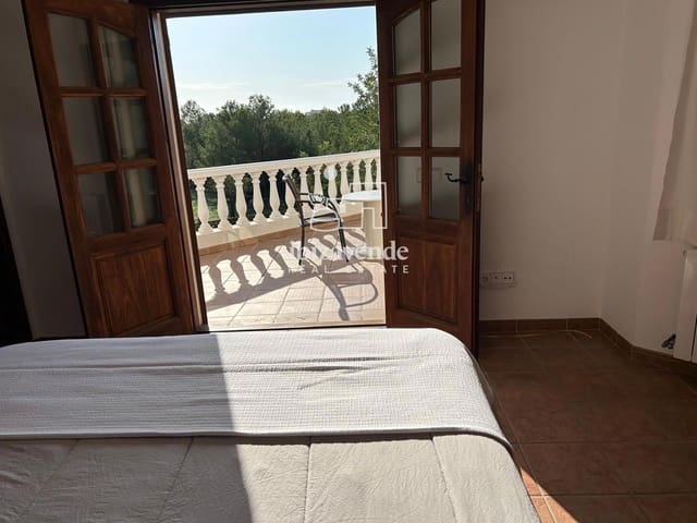 4 Zimmer Villa zu vermieten in Cala Llonga, Santa Eulalia / Santa Eularia mit Pool Garage - 5.500 € (Ref: 9848074)