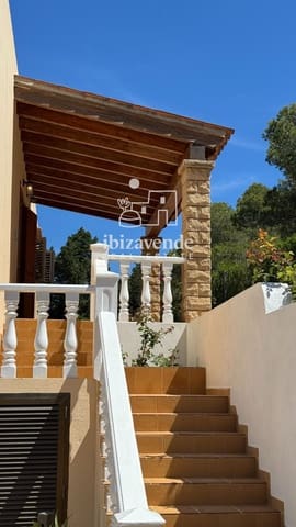 4 bedroom Villa for rent in San Jose / Sant Josep de Sa Talaia with garage - € 3,300 (Ref: 9848295)