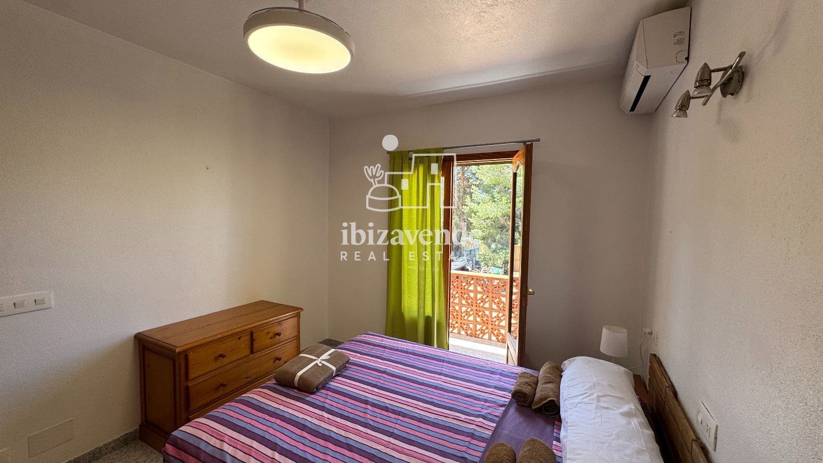 4 bedroom Villa for rent in San Jose / Sant Josep de Sa Talaia with garage - € 3,300 (Ref: 9848295)